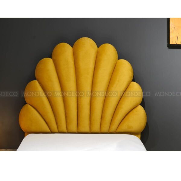 tête de lit jaune