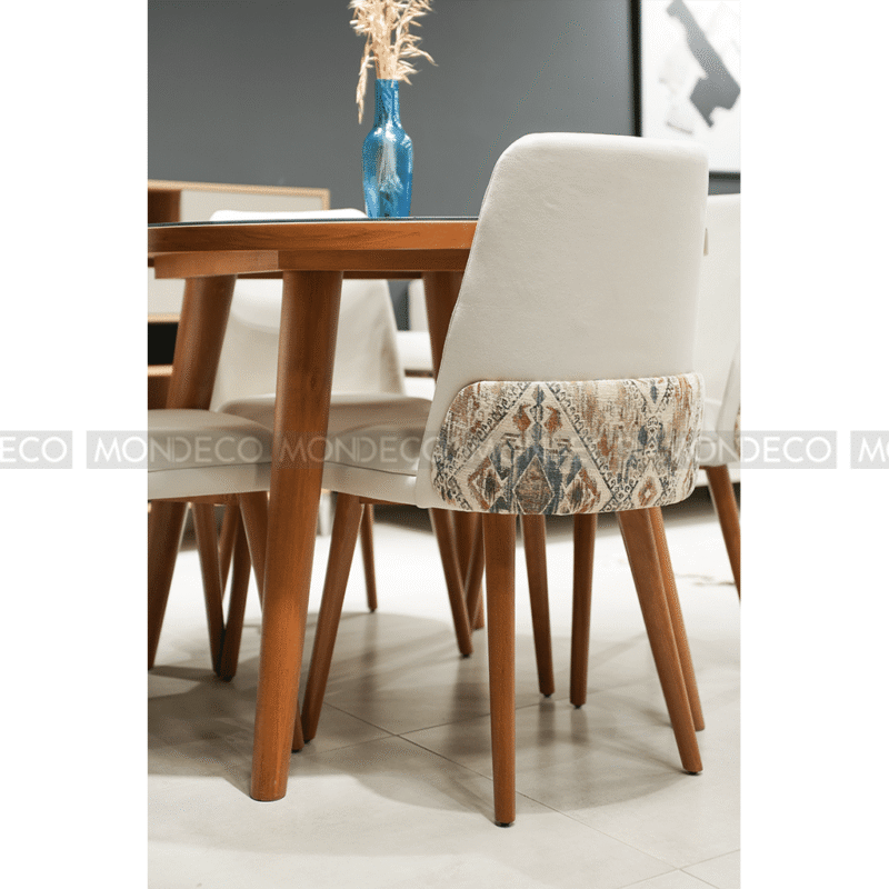 Table à manger en bois Tunisie 4 chaises violine ronde – Image 4